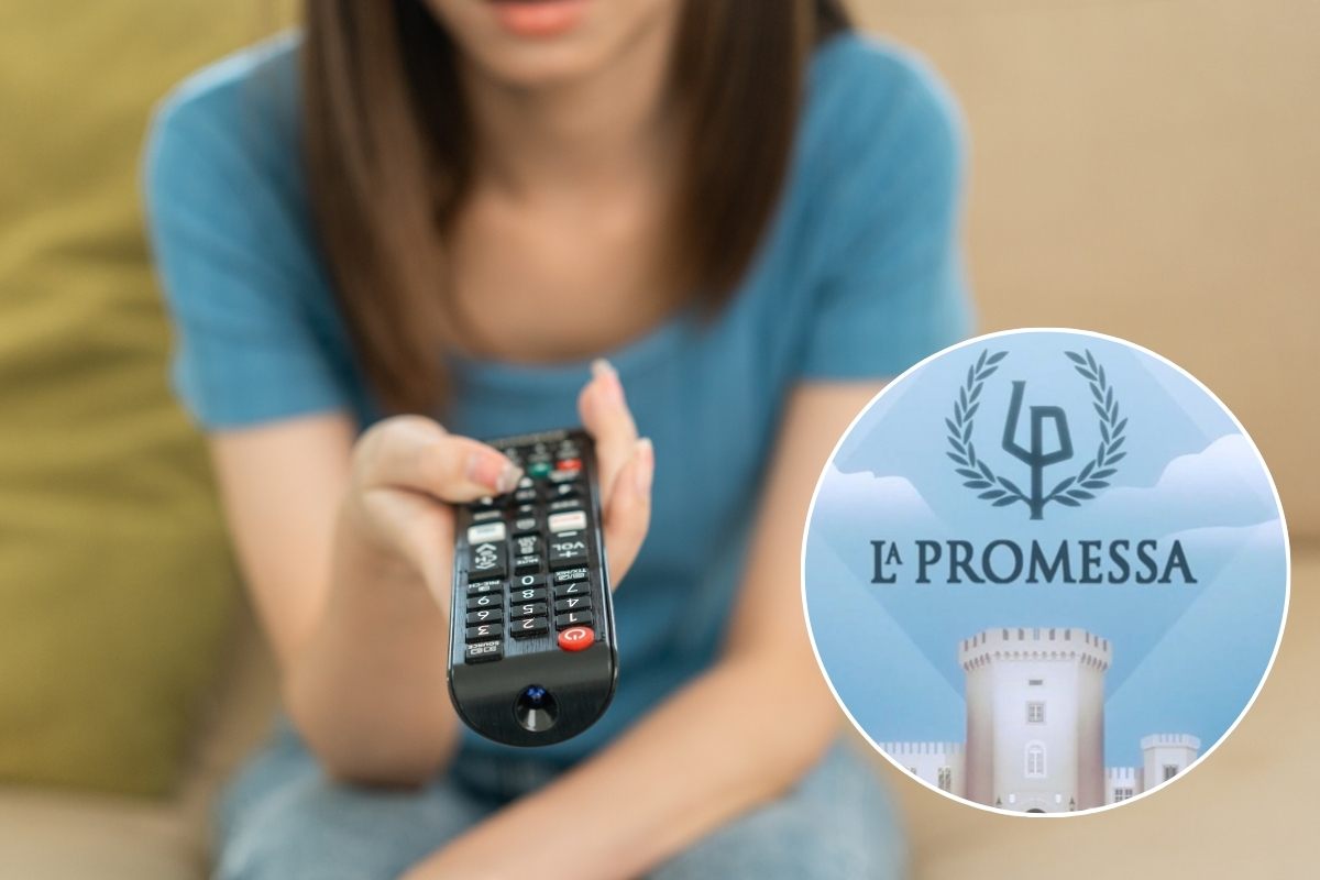 Ragazza con telecomando e logo La Promessa